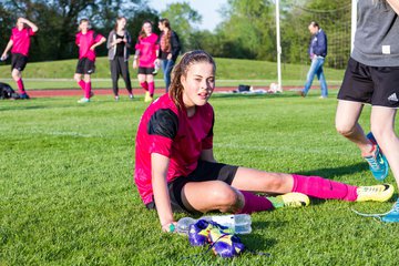 Bild 80 - B-Juniorinnen SV Wahlstedt - TSV Zarpen : Ergebnis: 11:0
